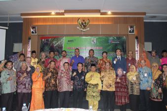 Wakil Gubernur Riau bersama Bupati Pelalawan Hadiri Pembukaan Forum Group Discussion (FGD) Strategi Dan Kebijakan Pengembangan Sistem Integrasi Sawit Sapi