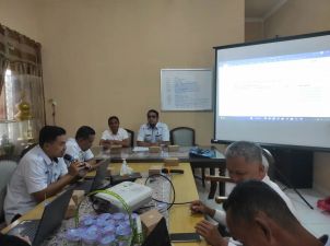 Bappeda Kabupaten Pelalawan melakukan sosialisasi Sistem Informasi Pembangunan Daerah Republik Indonesia ( SIPD-RI ) di Kecamatan Bandar Seikijang