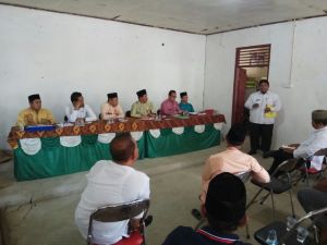 Kepala Bappeda Pelalawan membuka acara Sosialisasi Kebun Rakyat Mandiri dan Perekrutan anggota Koperasi Berkah Sanggam Sejahtera di Kecamatan Langgam